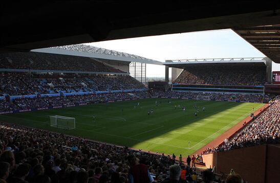 80岁后还能潇洒挥杆，才是高尔夫球友的终极浪漫（八十岁仍能自在挥杆，才是高球人的终极浪漫）