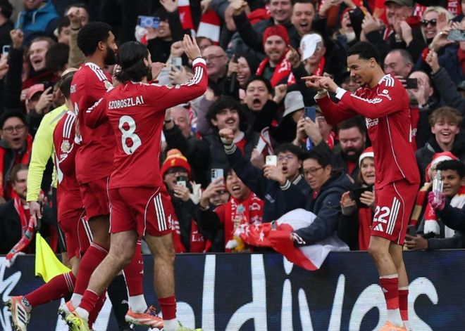 弗拉格本赛季关键时刻上场时间达68分钟，联盟最多（本季关键时刻出场68分钟，弗拉格领跑全联盟）