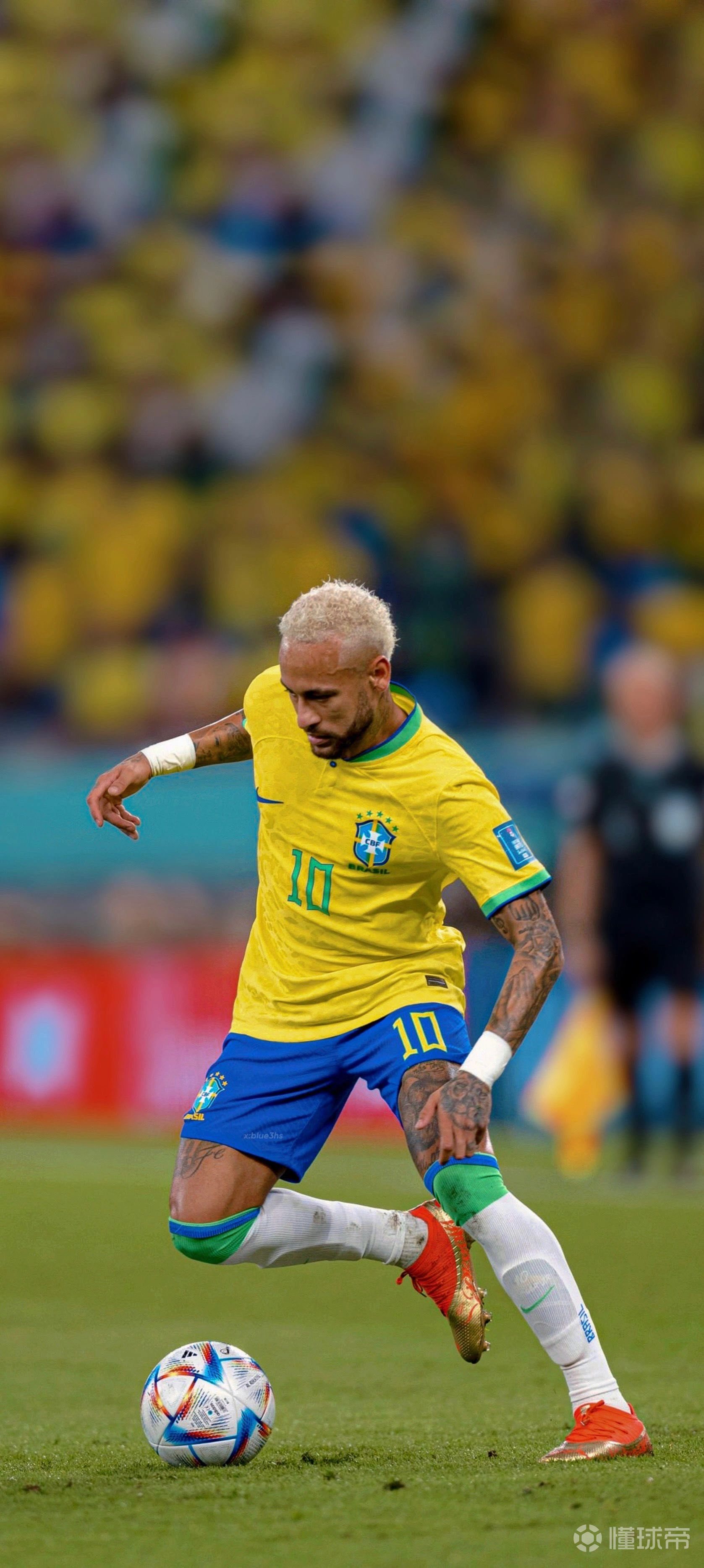 铁人三项奥运冠军创造英国马拉松历史第二好战绩 祖辈中国人父亲生在莫桑比克（铁人三项奥运金牌得主创英国马拉松历史第二佳绩，祖籍中国父亲生于莫桑比克）