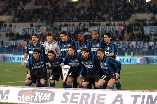 系统局了？柔佛全场狂轰48脚12射正未破门，海港仅6脚射门（系统味拉满？柔佛48脚12射正仍零进球，海港全场仅6次射门）